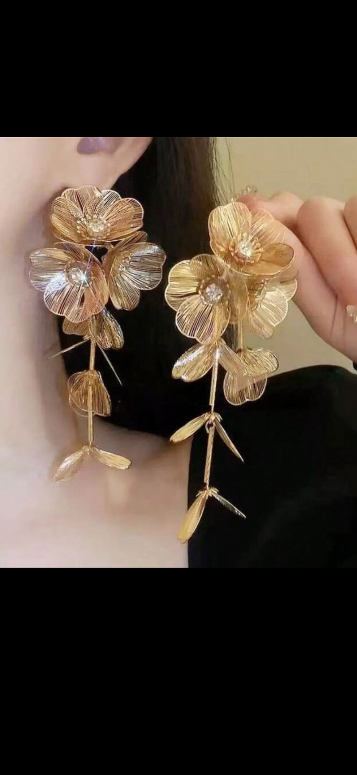 Roza Earring